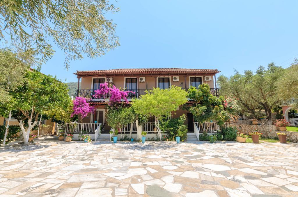 Stefanos Studios Keri Extérieur photo